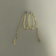 ゴールドカラー チェーン ドロップピアス