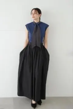JILLSTUART コクーンシルエットスカート　ブラック2のサムネイル