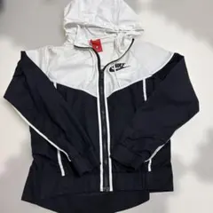NIKE フード付きジャケット S 白/黒のサムネイル