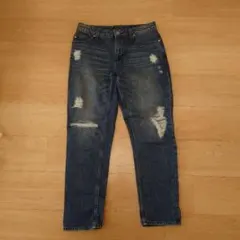 Item thumbnail for item 0511b699-5e96-4f68-8c74-0c0645a17cbc