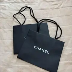シャネル　ショッパー　黒　厚紙