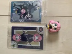 スパイファミリー ウエハース ガチャフィギュアとカードセット3コ