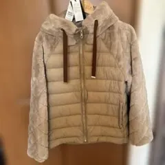 ベージュ キルティング フード付きジャンパー