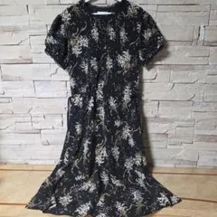 美品♡INGEBORG 黒花柄半袖ロングワンピース