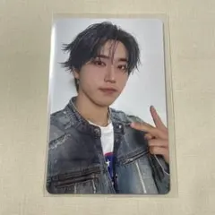 Item thumbnail for item 80ec22c1-39eb-43f2-b764-7c7e0fd5d41d