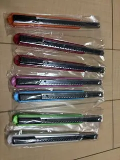 OLFA TOKUSEN LONG カッターナイフ 7本セット　長期保管品 OLFA TOKUSEN LONG カッターナイフ 7本セット 長期保管品 - メルカリ