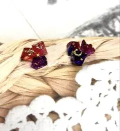 鉱石風キラキラ　イヤリング、ピアス