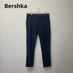 Bershka テーパードデニムパンツのサムネイル