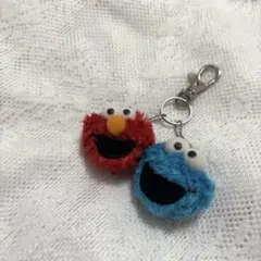 USJユニバ　セサミストリート　エルモ　クッキーモンスター　キーカバーストラップ