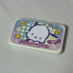 <新品>サンリオ 胸キュンメモリーズ 缶バッジ プリクラ型 ポチャッコ