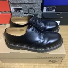 ドクターマーチン　3ホール　1461