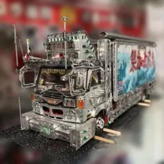 1/32スケールデコトララジコン！フルLED発光！トラック野郎！日野