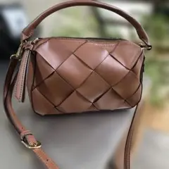 メッシュショルダーバック　ブラウン