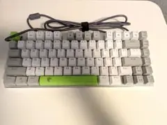 【美品】E元素 メカニカルキーボード 81キー RGB（ホワイト＆グリーン）