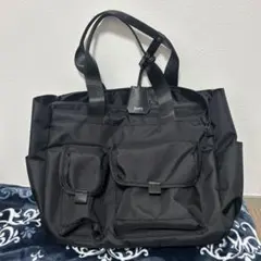 【本日限定価格】SHIPS ブラック ビズ ワイド ブリーフ トートバッグのサムネイル
