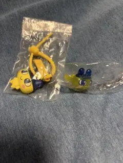 たまごっち まめっち アクリルキーホルダー 2個セット - メルカリ