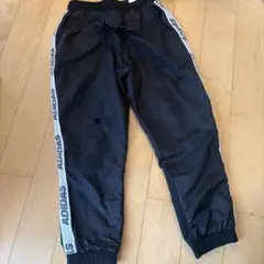 adidas ウィンドブレーカー　シャカシャカ　パンツ　130