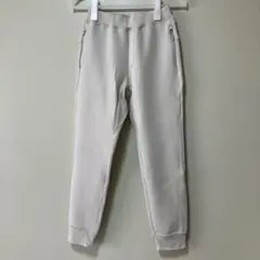 UNIQLO ウルトラストレッチドライスウェットパンツ 150