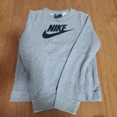 ナイキ　トレーナー スウェット プルオーバー NIKE キッズ S 140cm