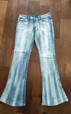 サムシング　エドウィン　フレアデニム ライトブルー