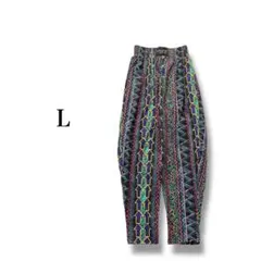 Item thumbnail for item 7fe603da-2756-4508-8058-6731507c9a5e