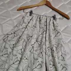 RETROGIRL花柄プリーツロングフレアスカートS〜Mサイズ