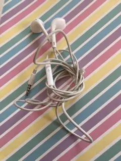 iPhone イヤホン