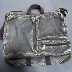 Item thumbnail for item 8d99e076-62d9-40ef-859e-331ea9e1a424