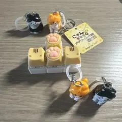 【新品未使用】にゃんともヤミツキ カチカチ キーボード キーホルダー 3個セット