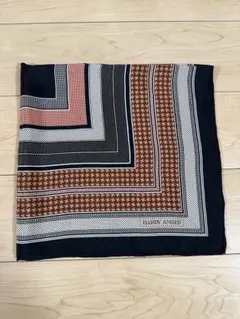 HARDY AMIES スカーフ　シルク100%のサムネイル