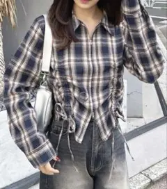 INGNI フロントジップチェック柄ドロストギャザークロップシャツ　スナ系