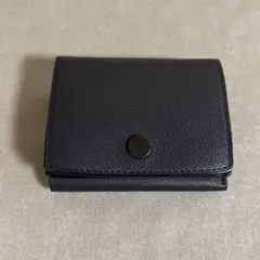 FARO. ネイビー　レザー三つ折り財布