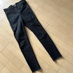 Item thumbnail for item 1b8a65f8-b3c1-4d12-8693-7eb90ed8cfc9