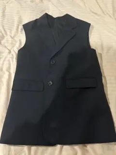 GU ジレ Mサイズ