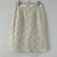 ジャスグリッティー　総レーススカート　S白