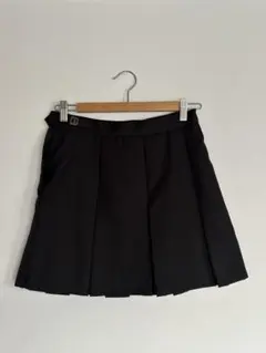 【新品未使用】ボックスプリーツスカート 黒