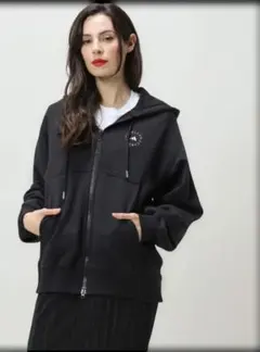 Item thumbnail for item 8455d43b-5949-4bce-842b-23cbf8769d48