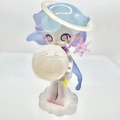 POPMART AZURA　海外限定 white moon　白月光