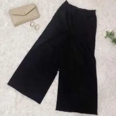 LAWRYS FARM ローリーズファーム【M】ワイドパンツ　カジュアル　黒