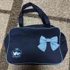 リボン付きネイビー布製ハンドバッグ