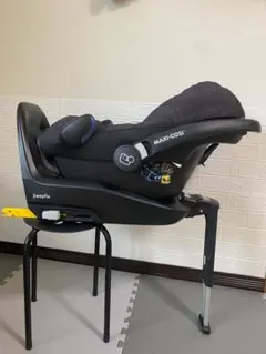 マキシコシ Pebble plus isofix set