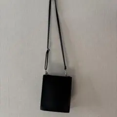 【最終処分価格】ノーブランド　ブラック レザーショルダーバッグ