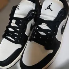 Air Jordan ローカット スニーカー ブラック/ホワイト