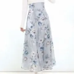 美品✨マーキュリーデュオ 分織ビックフラワーフレアスカート サテン ロング Sのサムネイル