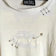 DIESEL Dロゴ オーバーサイズダメージTシャツ ホワイト
