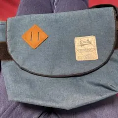 Item thumbnail for item 7497f1dc-71f2-452d-a10d-baf51ca1f16b