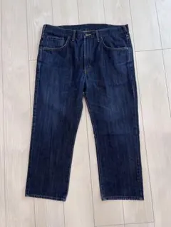 Item thumbnail for item c6e871b9-65d9-4b53-9227-b5b97fc3c621