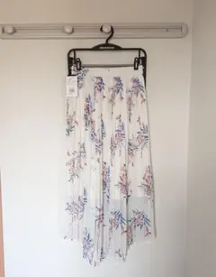 最終値下げ【新品】AZUL 花柄ロングチュールスカート【春夏】