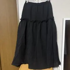 メルロー merlot 黒 ブラック ロングフレアスカート フリルデザインのサムネイル