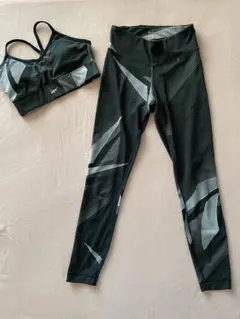 Reebok レディース トレーニングウェア